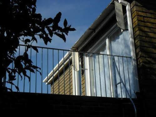 Bank Cottage B&B ニューポート エクステリア 写真
